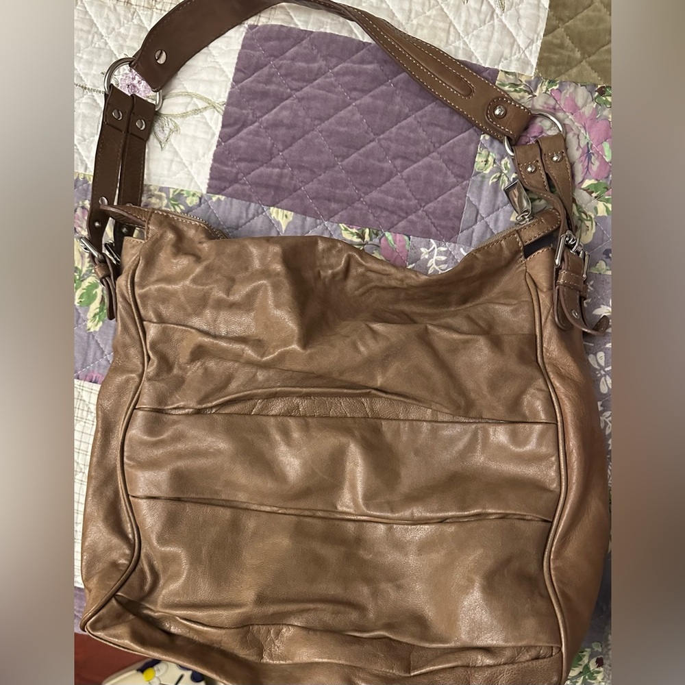Johnson and Murphy Handbag